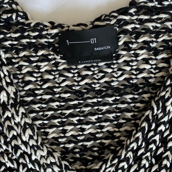 Like new Bababton / Aritzia chunky sweater - Picture 2 of 10